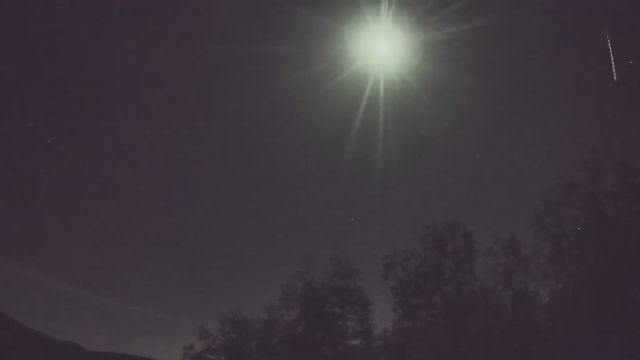 AMS92 meteor