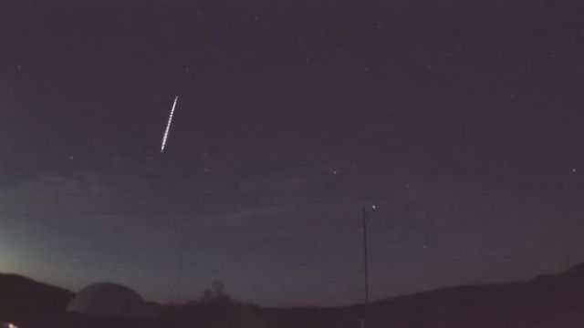 AMS92 meteor