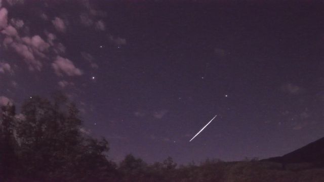 AMS92 meteor