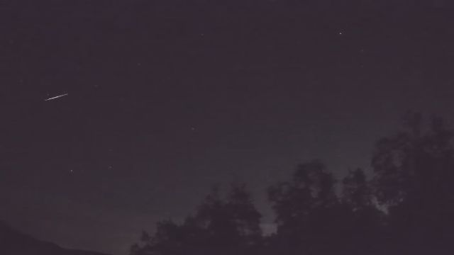 AMS92 meteor