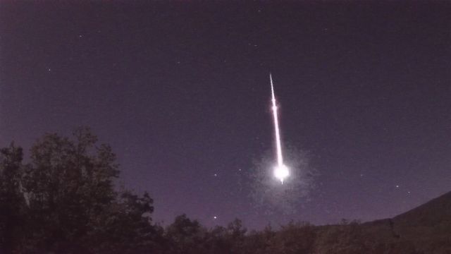 AMS92 meteor
