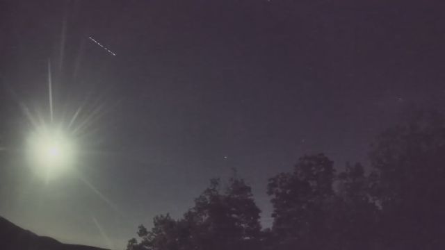 AMS92 meteor