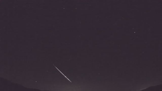 AMS92 meteor