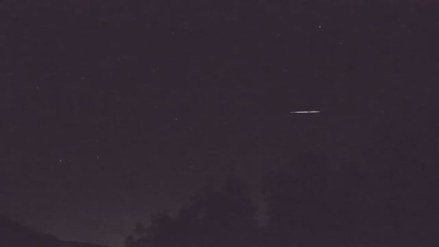 AMS92 meteor