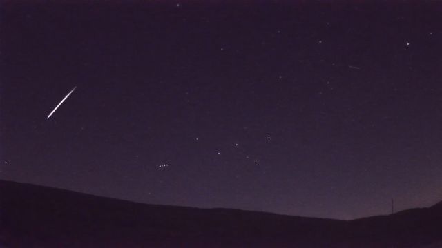AMS92 meteor