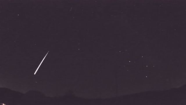 AMS92 meteor