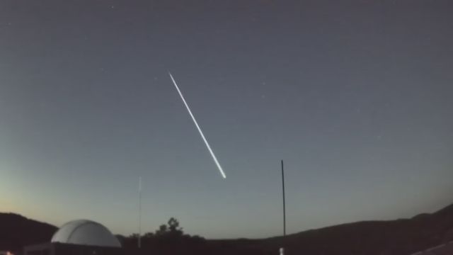 AMS92 meteor