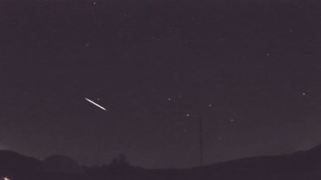 AMS92 meteor