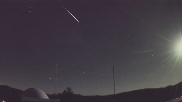 AMS92 meteor
