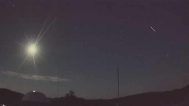 AMS92 meteor