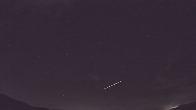 AMS92 meteor