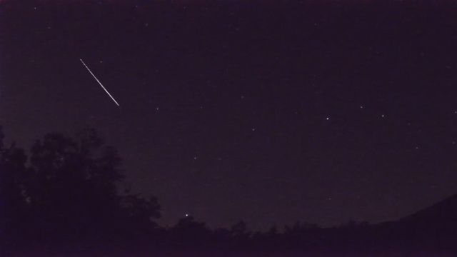 AMS92 meteor