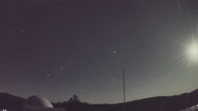 AMS92 meteor