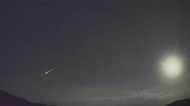 AMS92 meteor