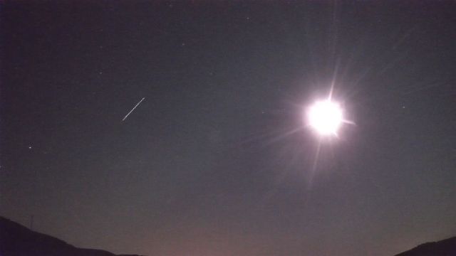 AMS92 meteor