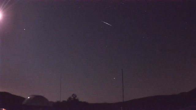 AMS92 meteor