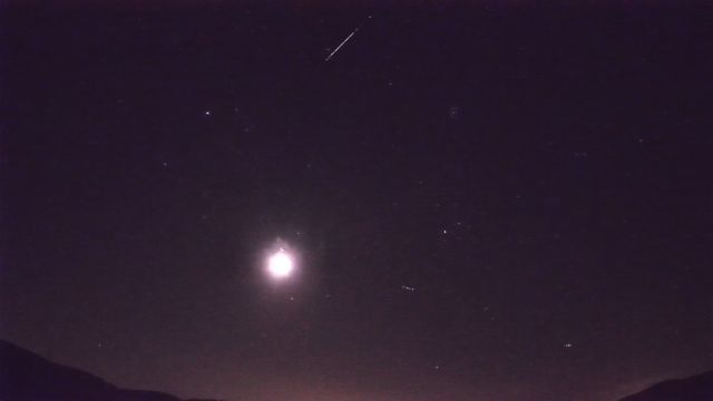 AMS92 meteor