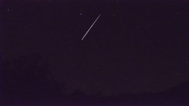 AMS92 meteor