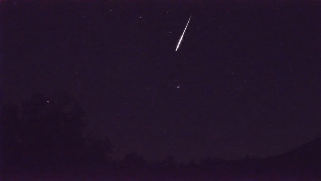 AMS92 meteor
