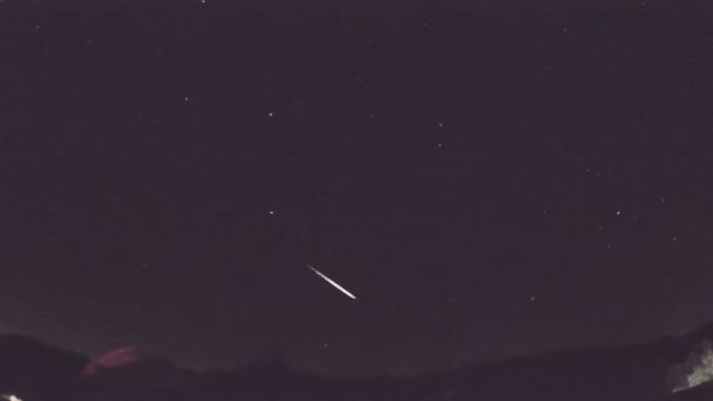 AMS92 meteor
