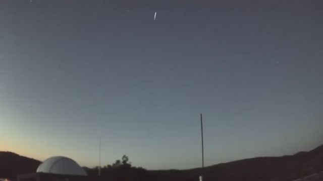 AMS92 meteor