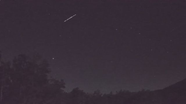 AMS92 meteor