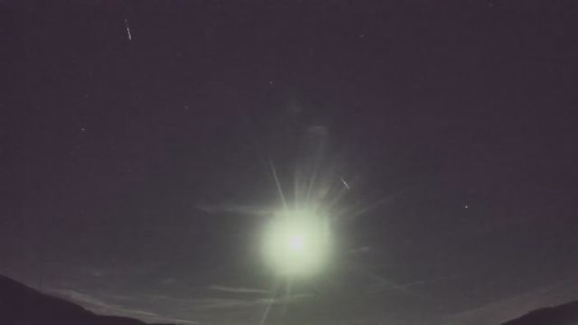 AMS92 meteor