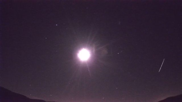 AMS92 meteor