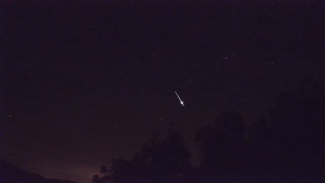 AMS92 meteor