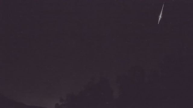AMS92 meteor