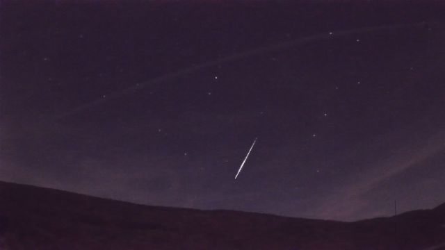 AMS92 meteor