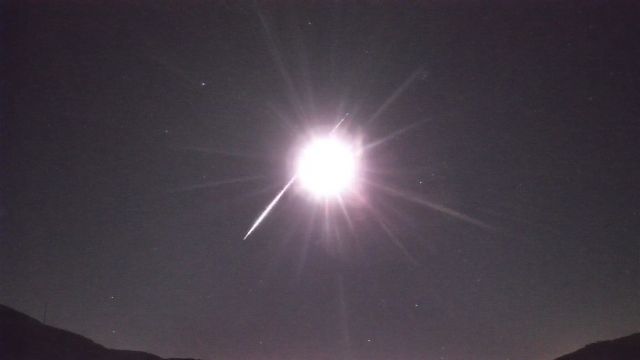 AMS92 meteor