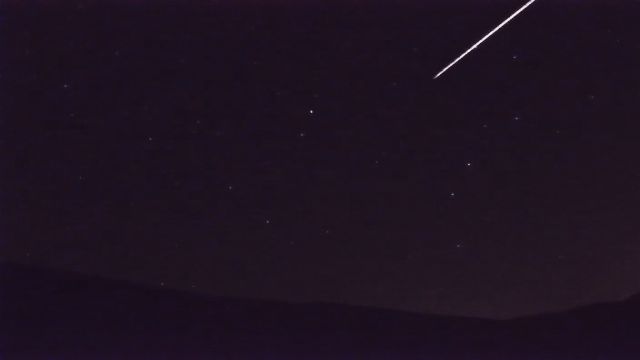 AMS92 meteor