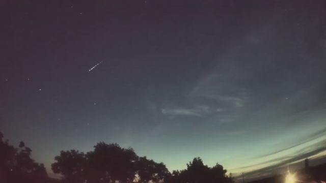 AMS98 meteor