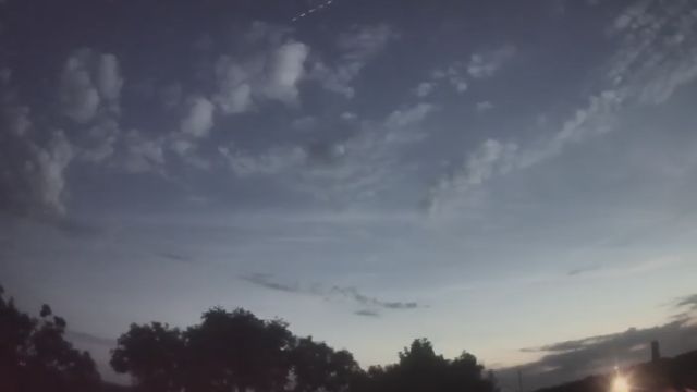 AMS98 meteor